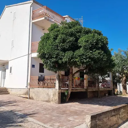 Eljka - With Terrace 3 *