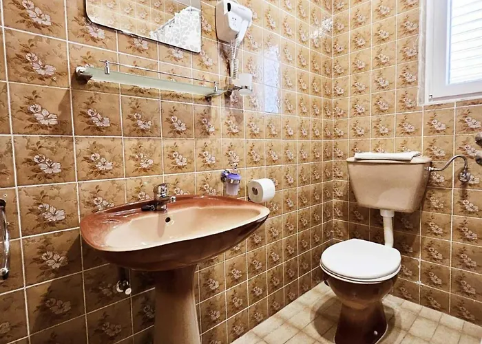 Апартаменты Eljka - With Terrace 3 *