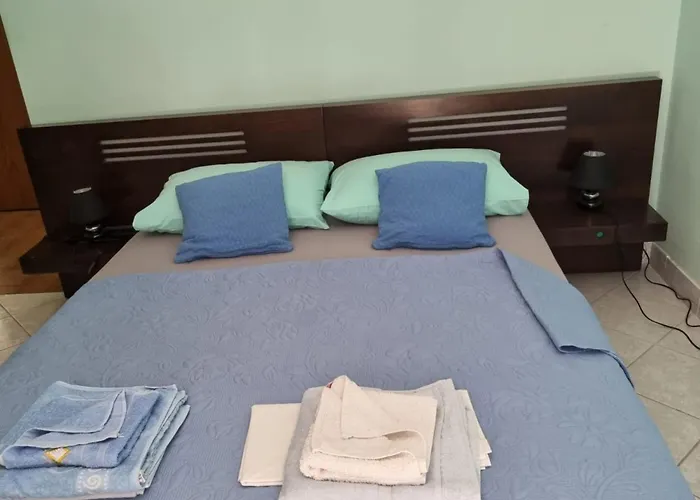 Appartement Eljka - With Terrace 3 *